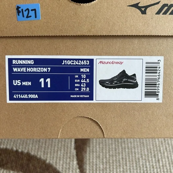 Mizuno Men's Gray and Black Athletic Shoes. Brand new with box 🤗 - Picture 10 of 10